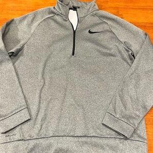 Nike pullover
